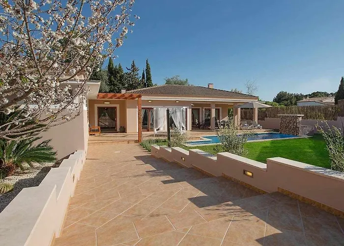 Beautiful Mediterranean Villa Villa Tramuntana